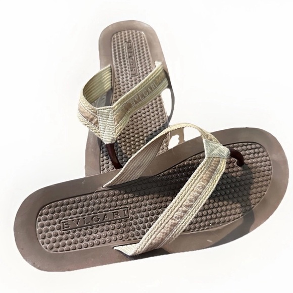 Bvlgari Resorts Rose/Beige Pebbled Insole Thong Pool Sandal 39/8.5 Made in Italy